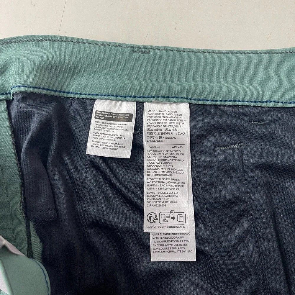 Levis Pants Mens 34x30 Green XX Chino Tech Standard Taper Performance Gorpcore